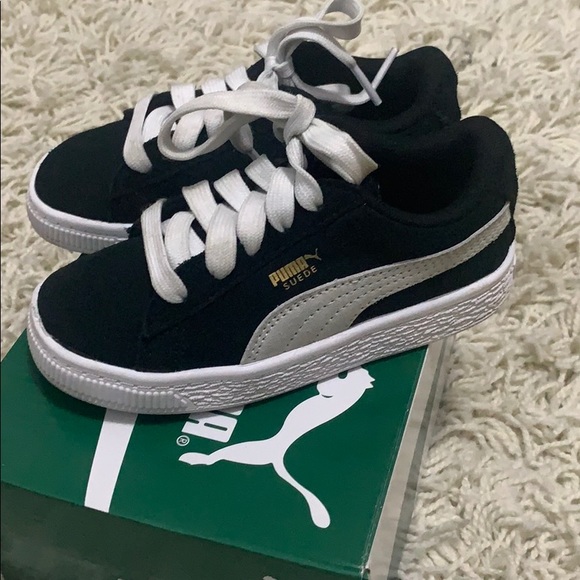 Oreo Styled Pumas - Picture 3 of 7